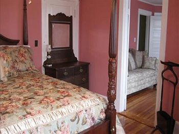 The Badin Inn & Golf Club Albemarle Екстериор снимка